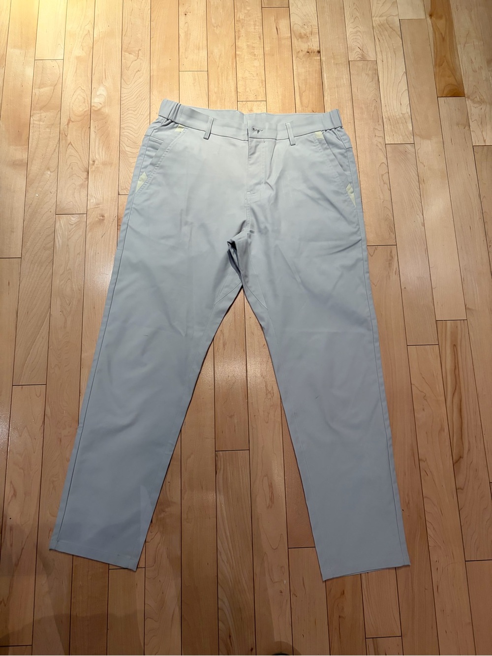 Men's Slim off white tech pant